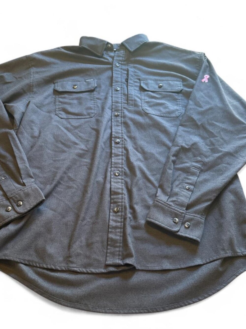 PONCHO Men's Gray button-up shirt with pink breast cancer ribbon